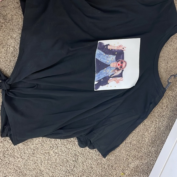 Black forever 21 Plus size Shirt - Picture 2 of 3